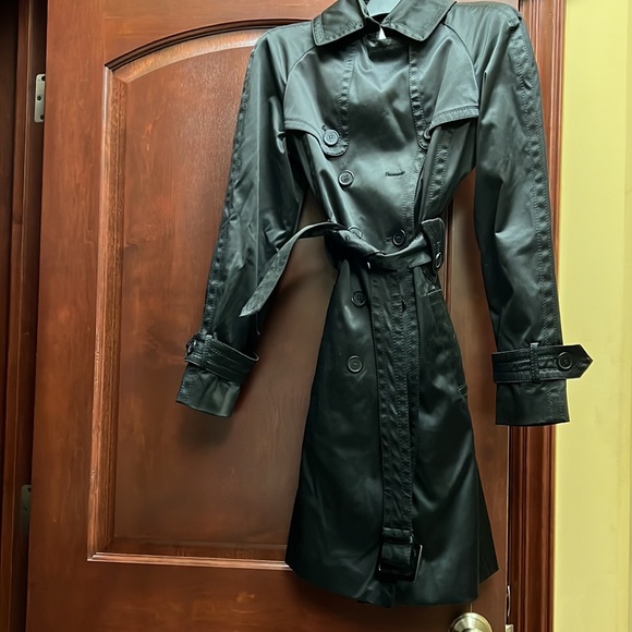 Jessica Simpson double breasted trench with belt, worn twice